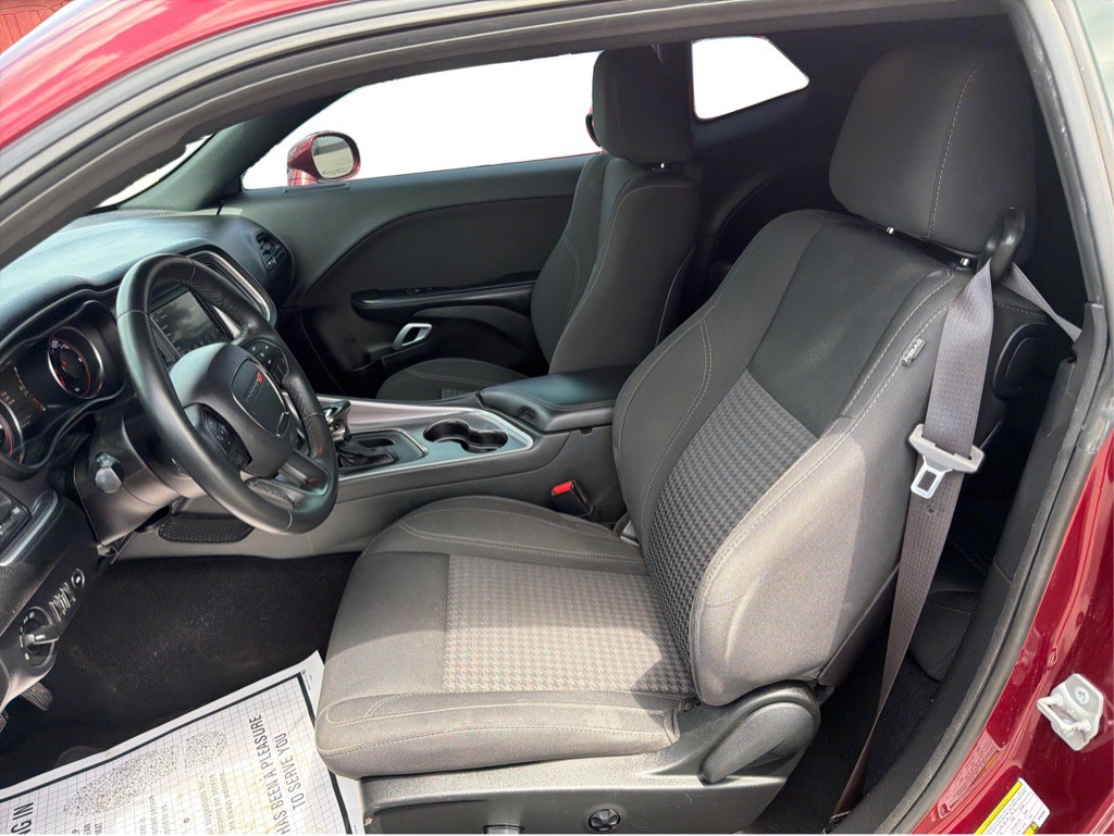 2019 Dodge Challenger Image 13