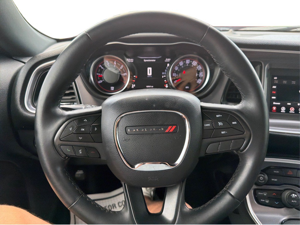 2019 Dodge Challenger Image 14