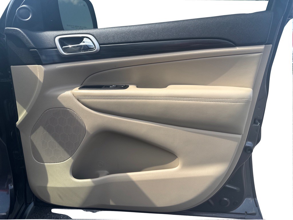2020 Jeep Grand Cherokee Image 22