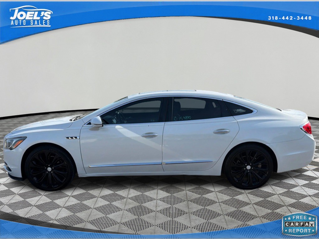 2017 Buick Lacrosse Image 4