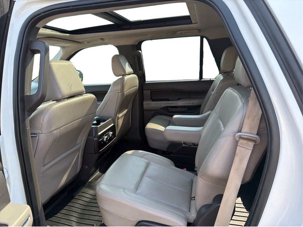 2021 Ford Expedition Image 11