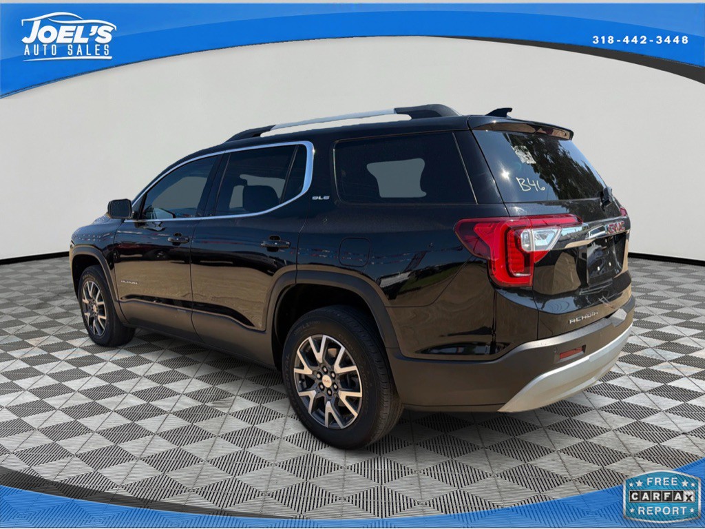2021 GMC Acadia Image 2