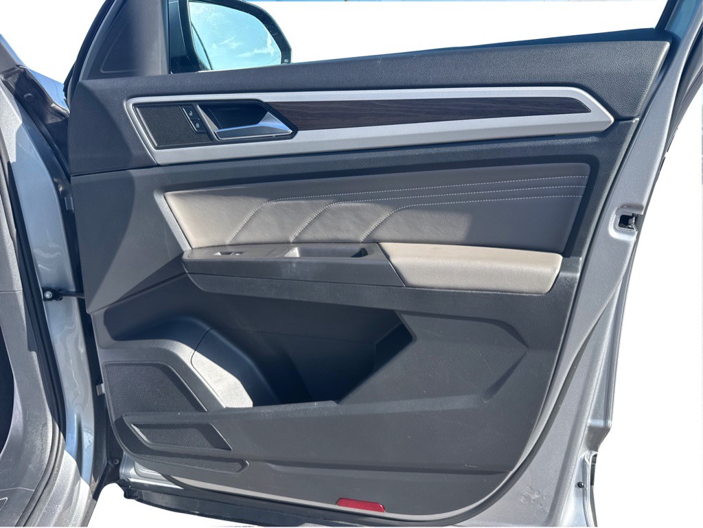 2023 Volkswagen Atlas Image 25