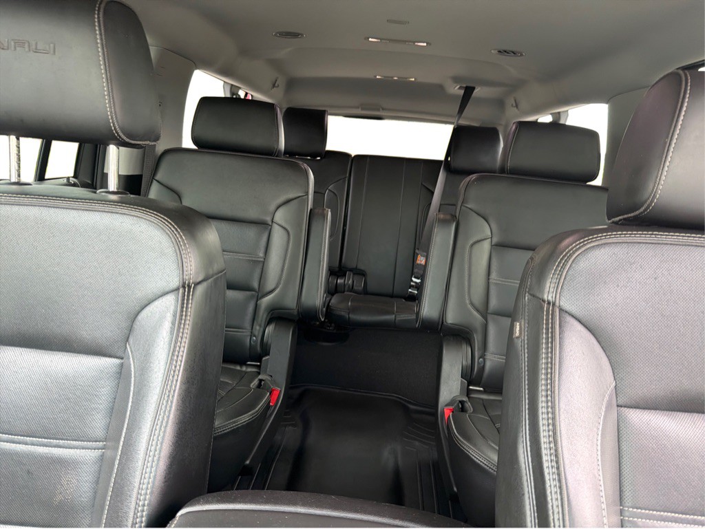 2020 GMC Yukon Image 10