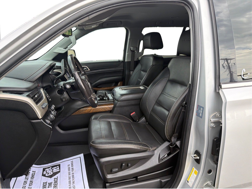 2020 GMC Yukon Image 14