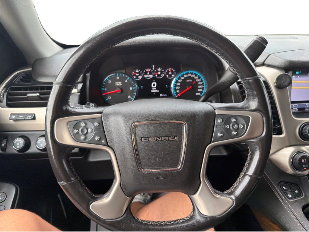 2020 GMC Yukon Image 15