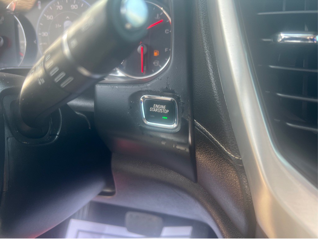 2021 GMC Acadia Image 12