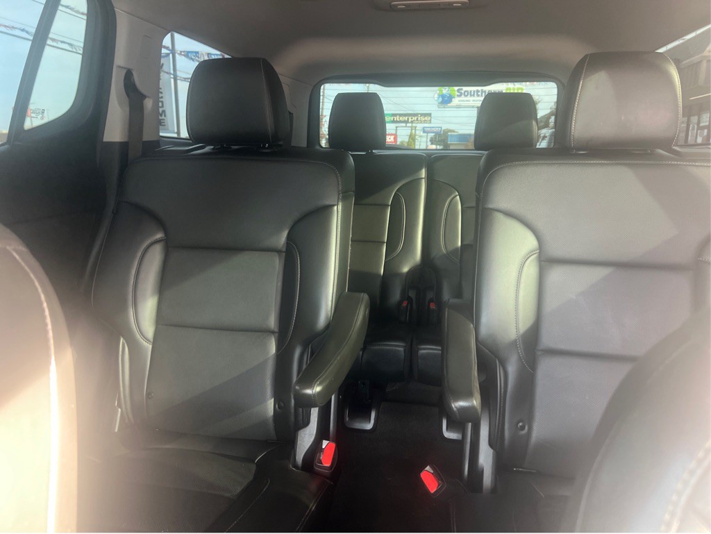 2021 GMC Acadia Image 27