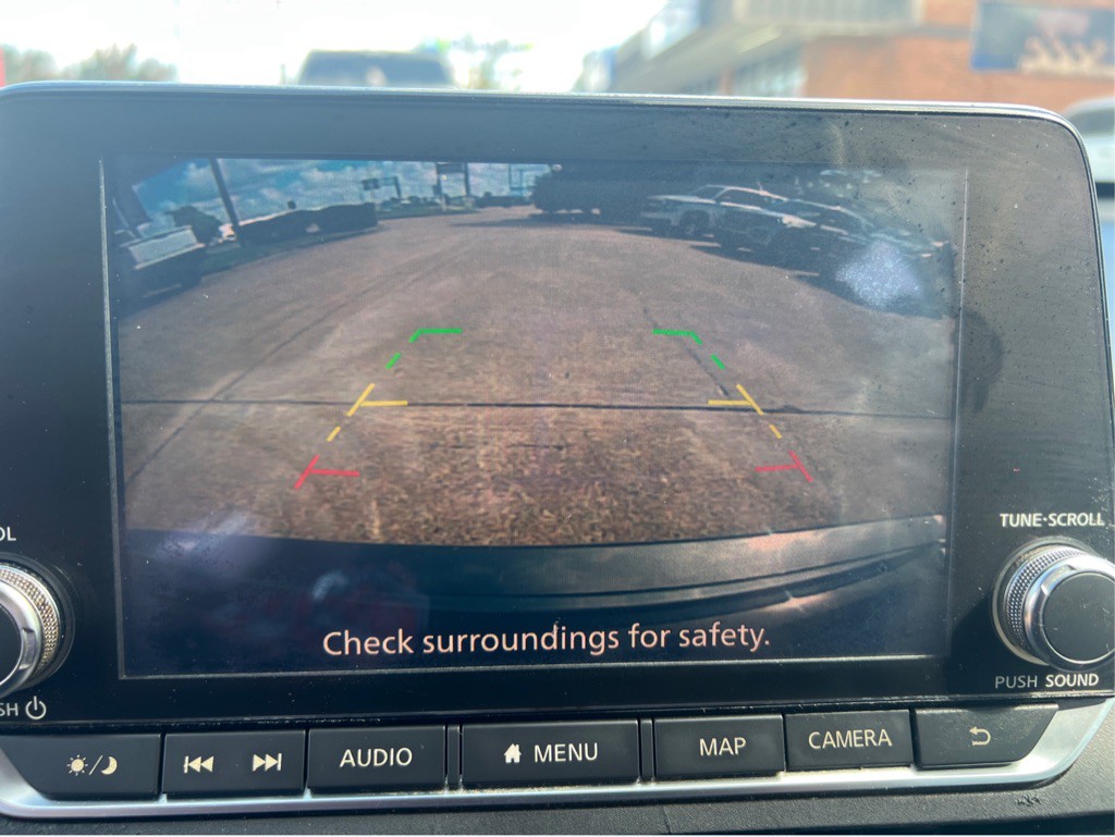 2019 Nissan Altima Image 4