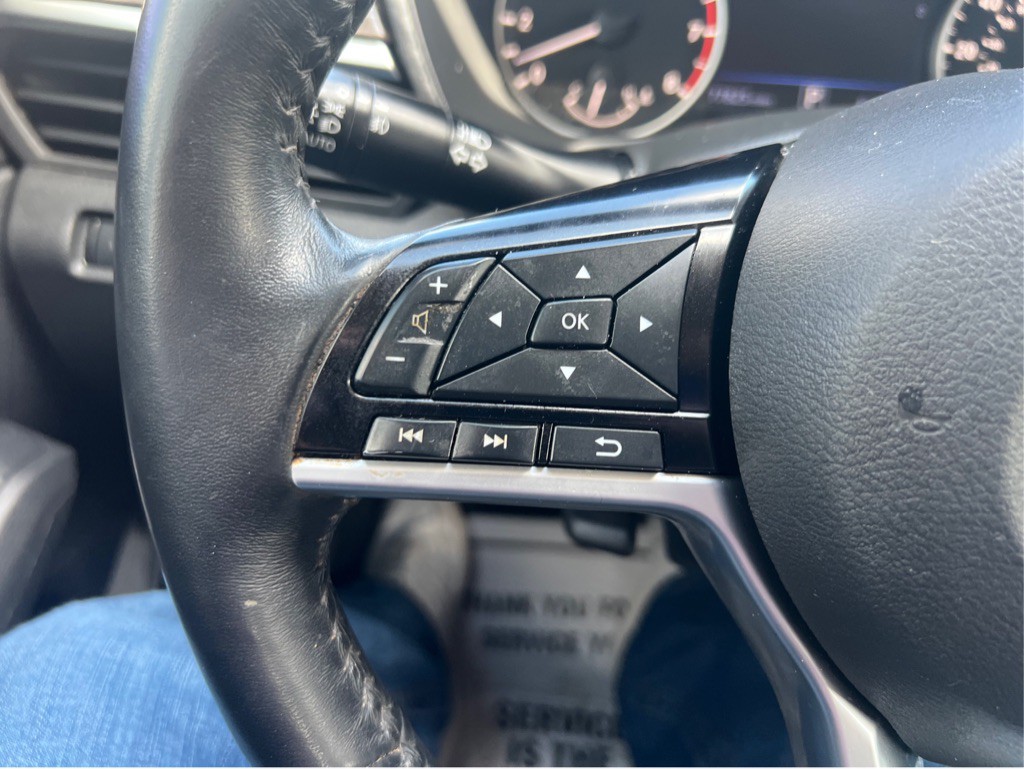 2019 Nissan Altima Image 7