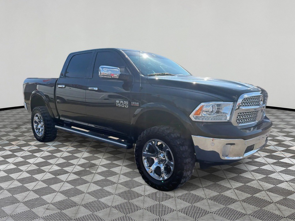 2016 RAM 1500 Image 3