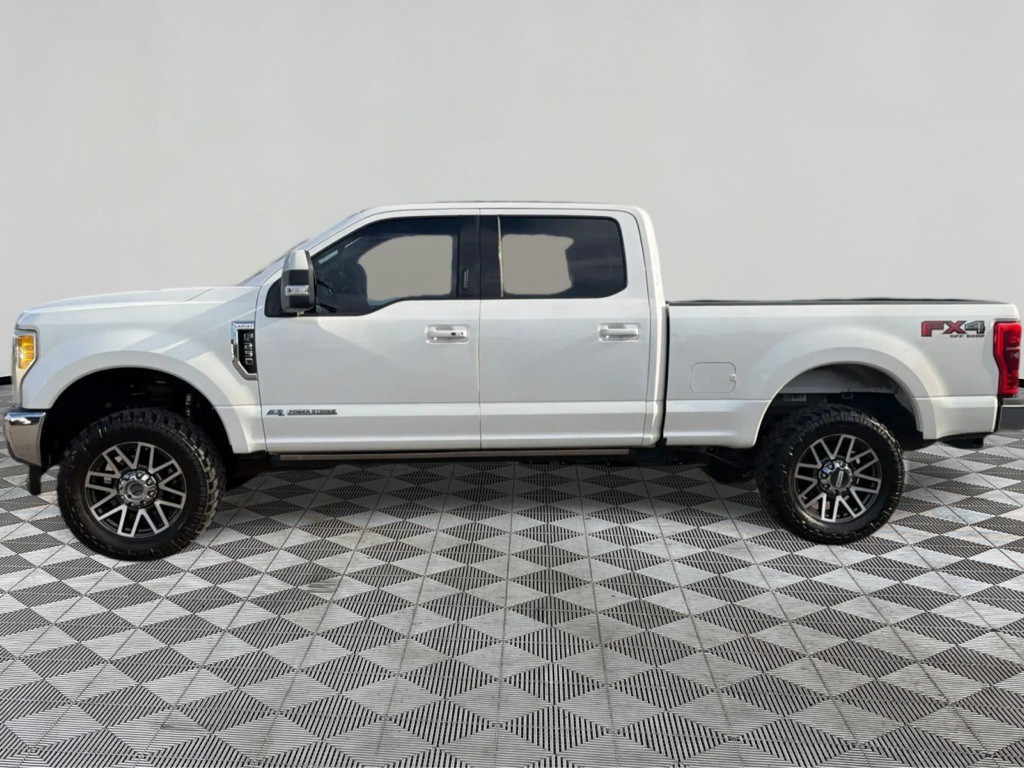 2017 Ford F-250 Image 8