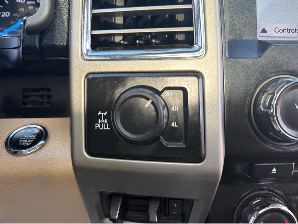 2017 Ford F-250 Image 21