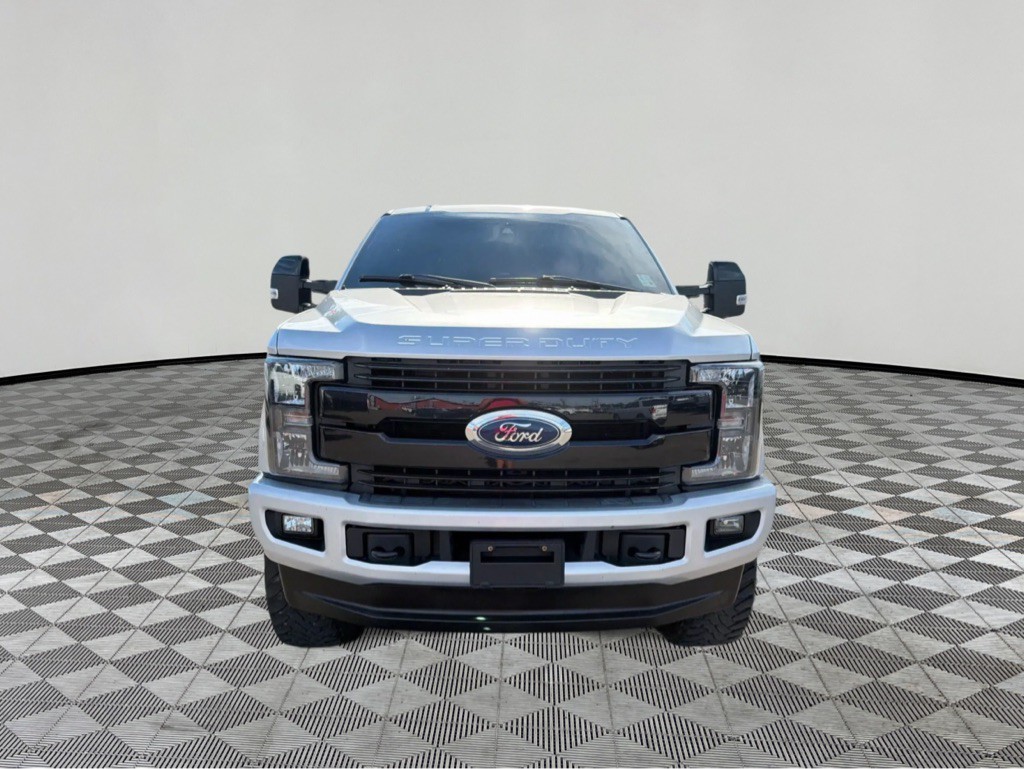 2019 Ford F-250 Image 2
