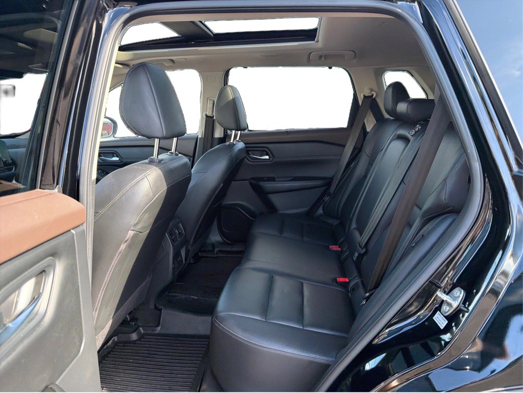 2023 Nissan Rogue Image 11