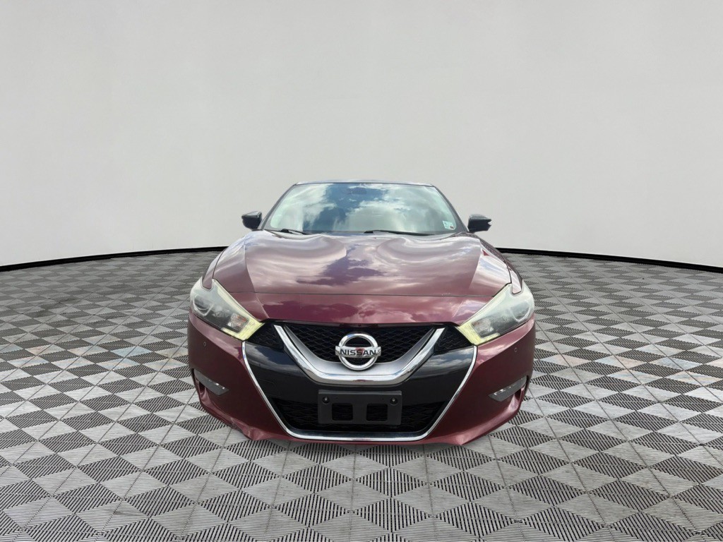 2016 Nissan Maxima Image 2