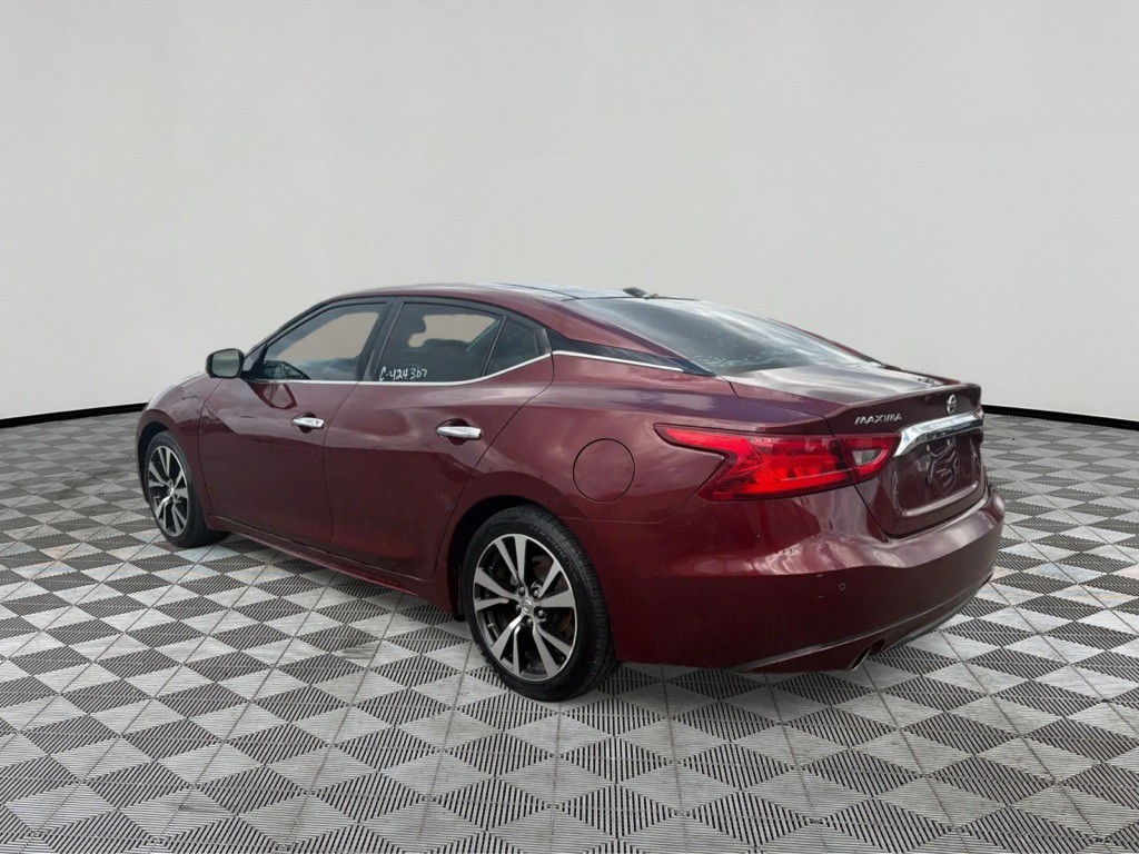 2016 Nissan Maxima Image 7
