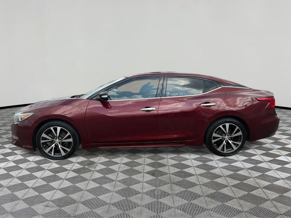 2016 Nissan Maxima Image 8