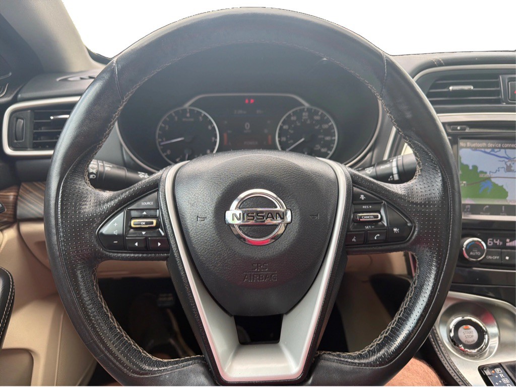 2016 Nissan Maxima Image 18