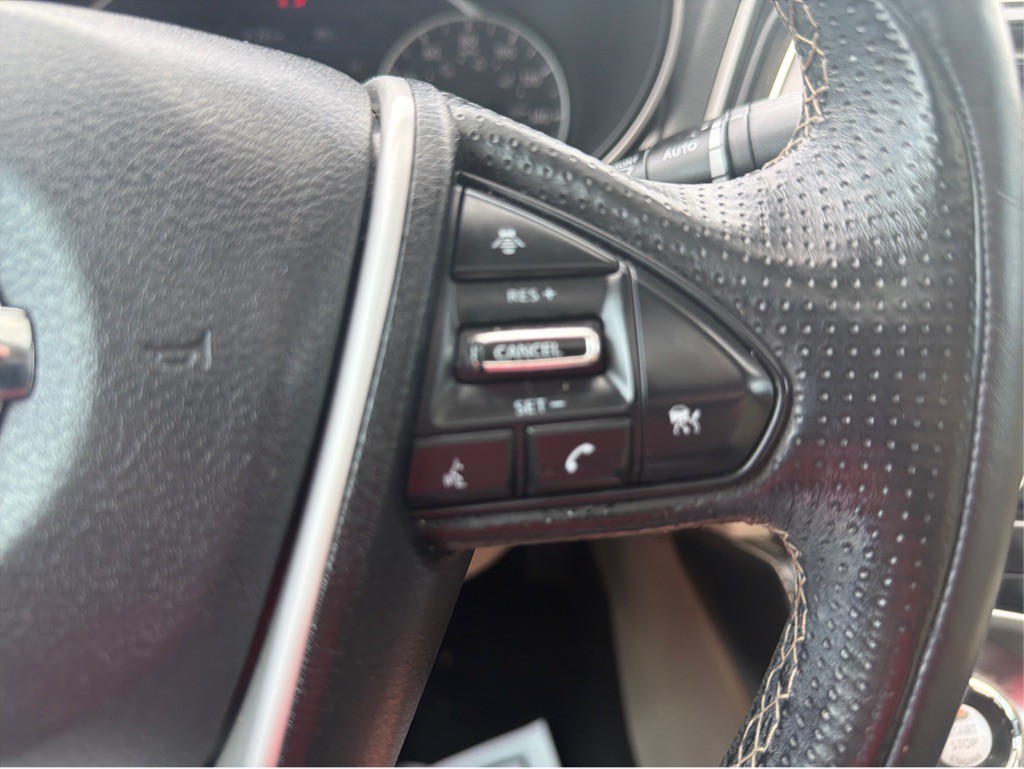2016 Nissan Maxima Image 19