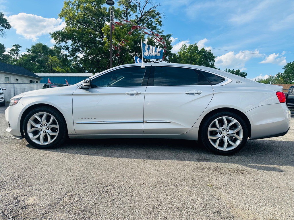 2016 Chevrolet Impala Image 2