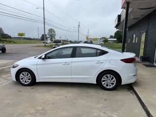 Image for 2018 Hyundai Elantra SE ID: 6725473