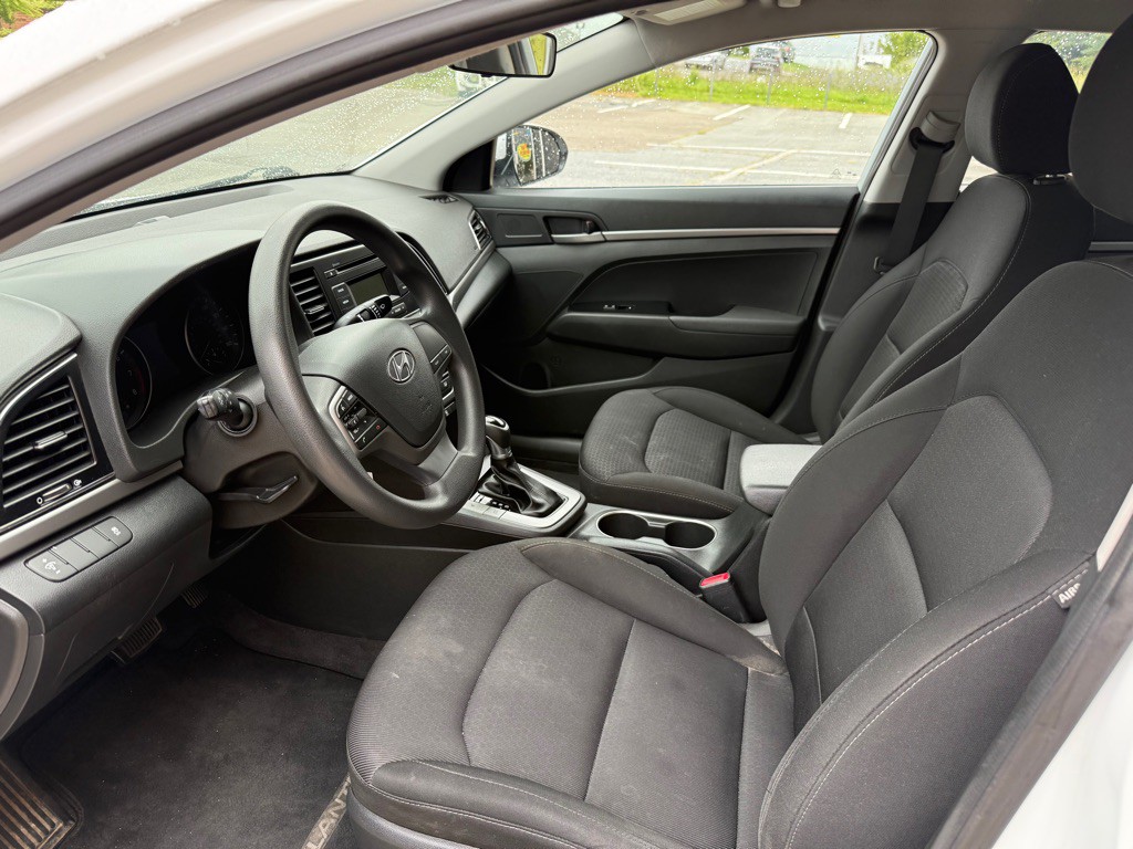 2018 Hyundai Elantra Image 6