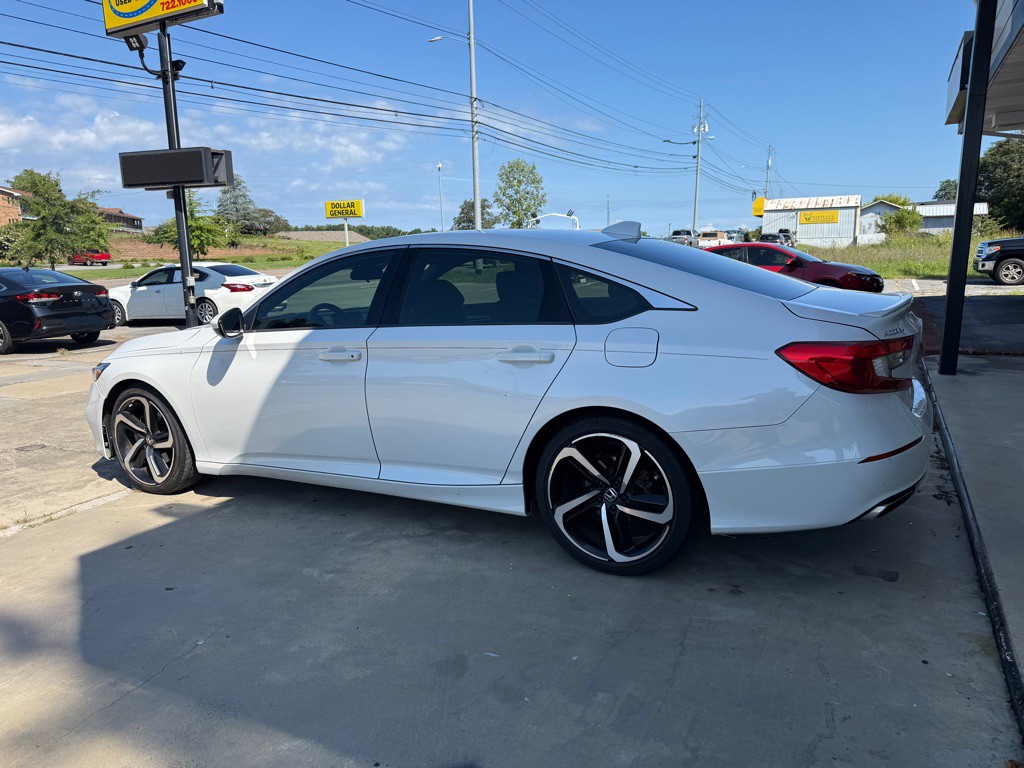 2018 Honda Accord Image 3