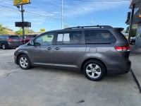 Image for 2011 Toyota Sienna LE ID: 6800223