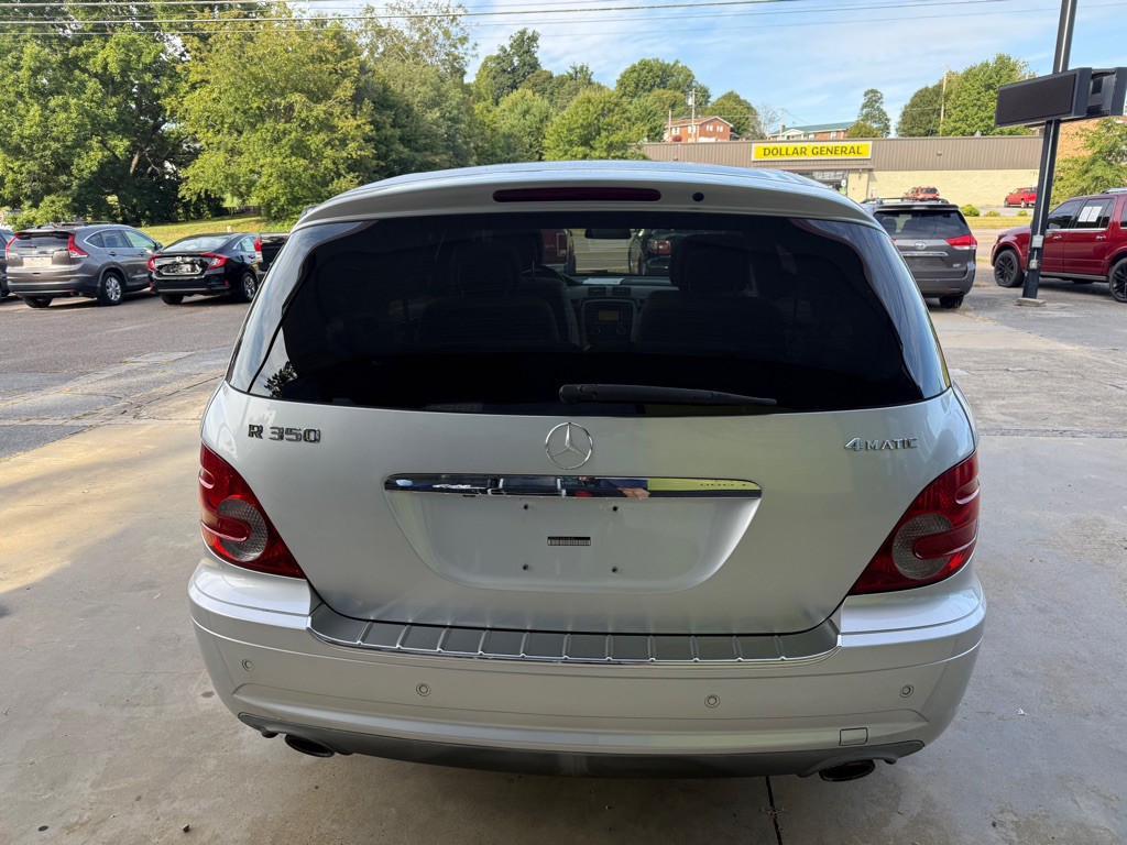 2010 Mercedes-Benz R-Class Image 3