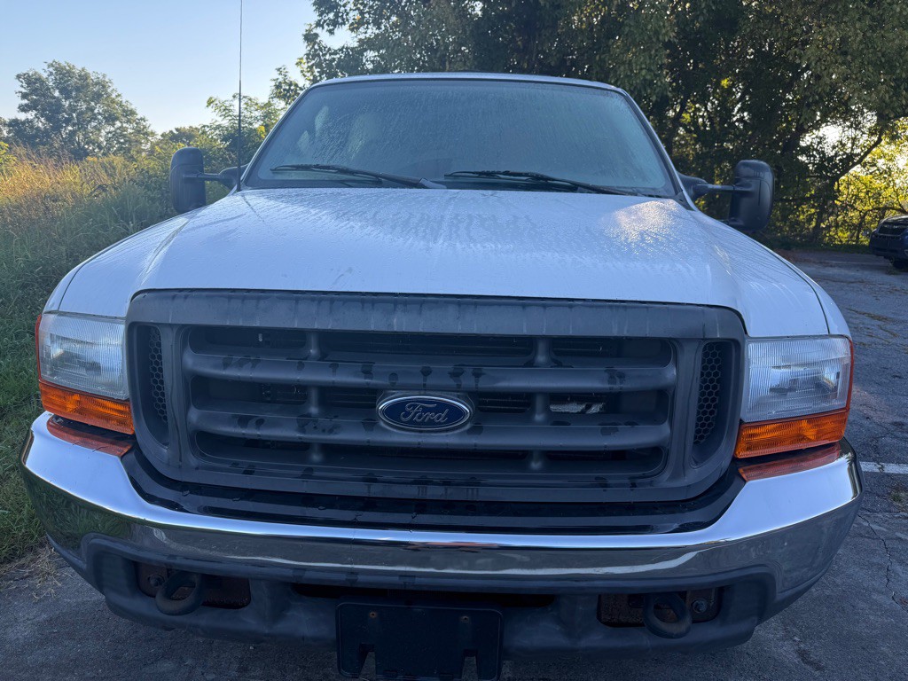 2000 Ford F-250 Image 3