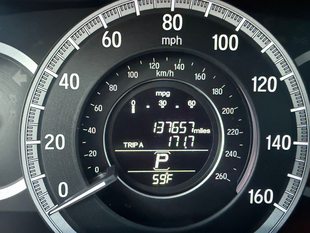 2017 Honda Accord Image 7