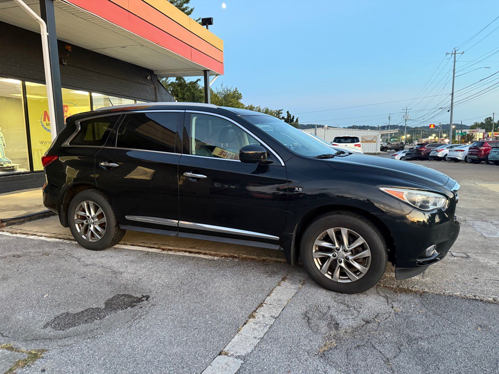 2015 INFINITI QX60 Image 2