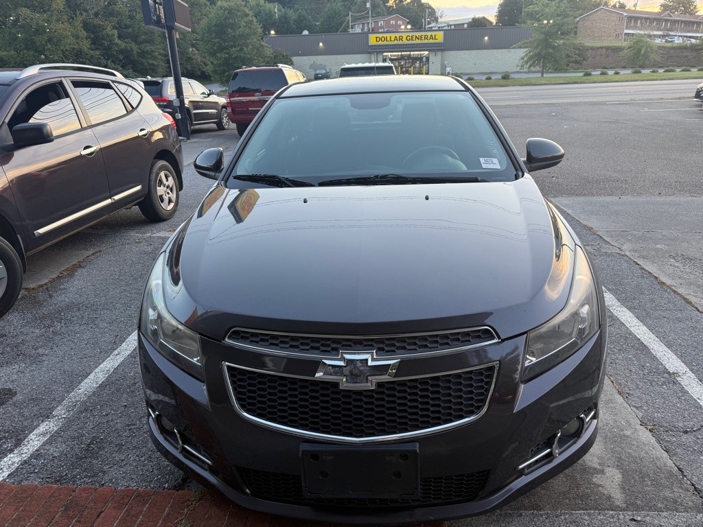 2014 Chevrolet Cruze Image 3