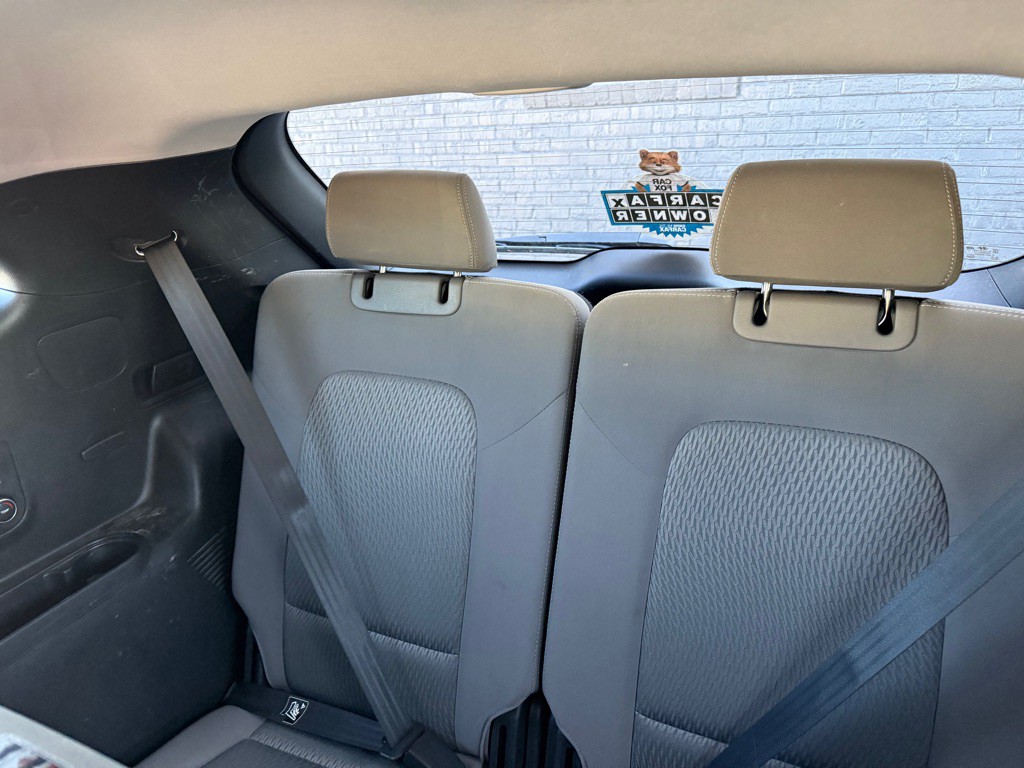 2018 Hyundai Santa Fe Image 6