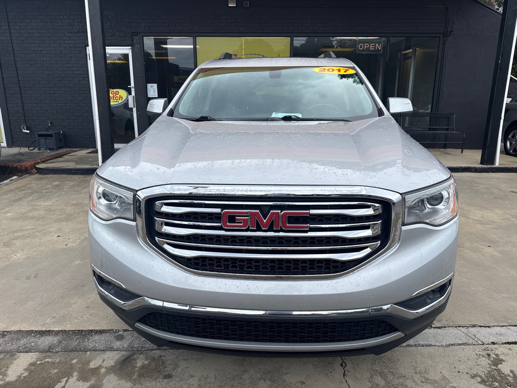 2017 GMC Acadia Image 4