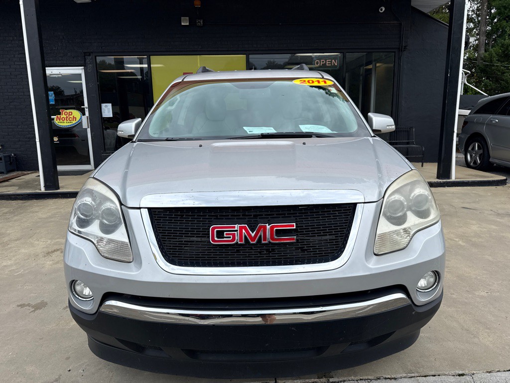 2011 GMC Acadia Image 4