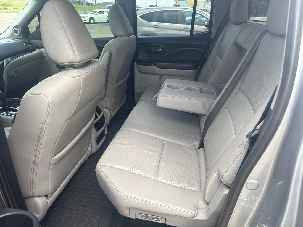 2018 Honda Ridgeline Image 5