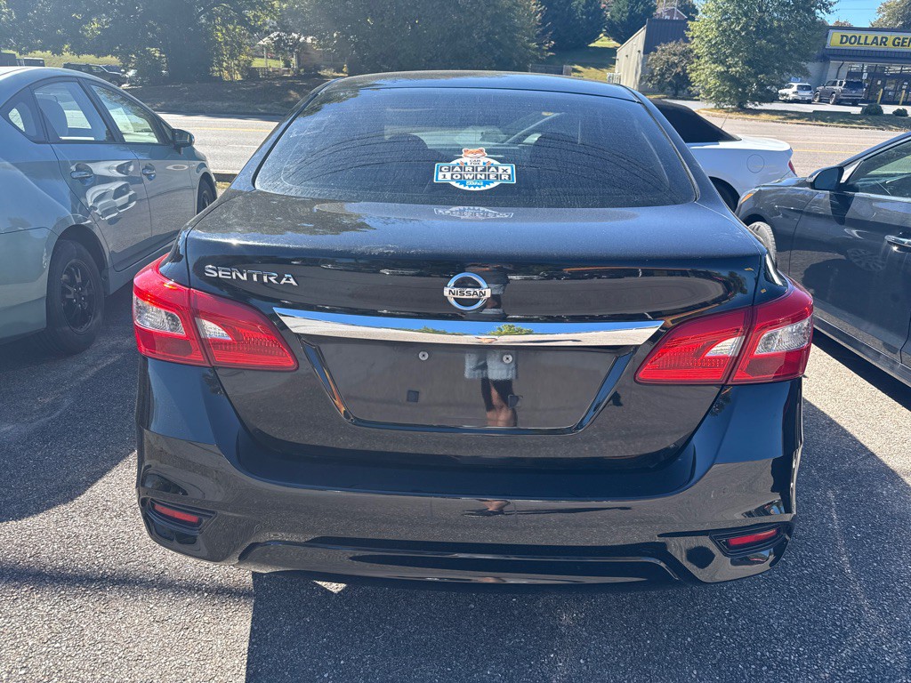 2019 Nissan Sentra Image 3