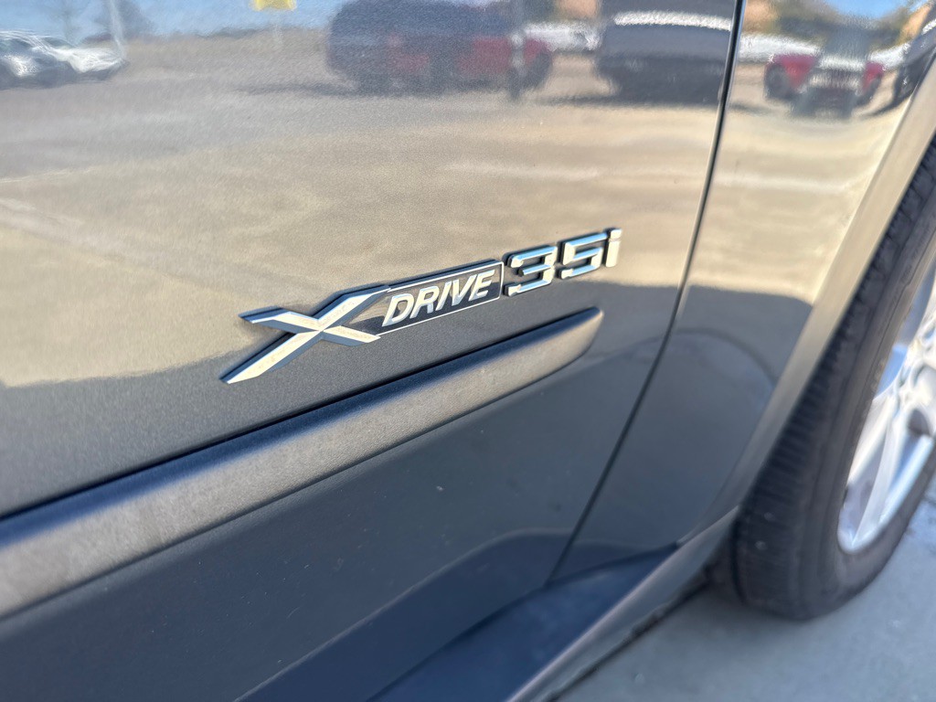 2013 BMW X5 Image 4