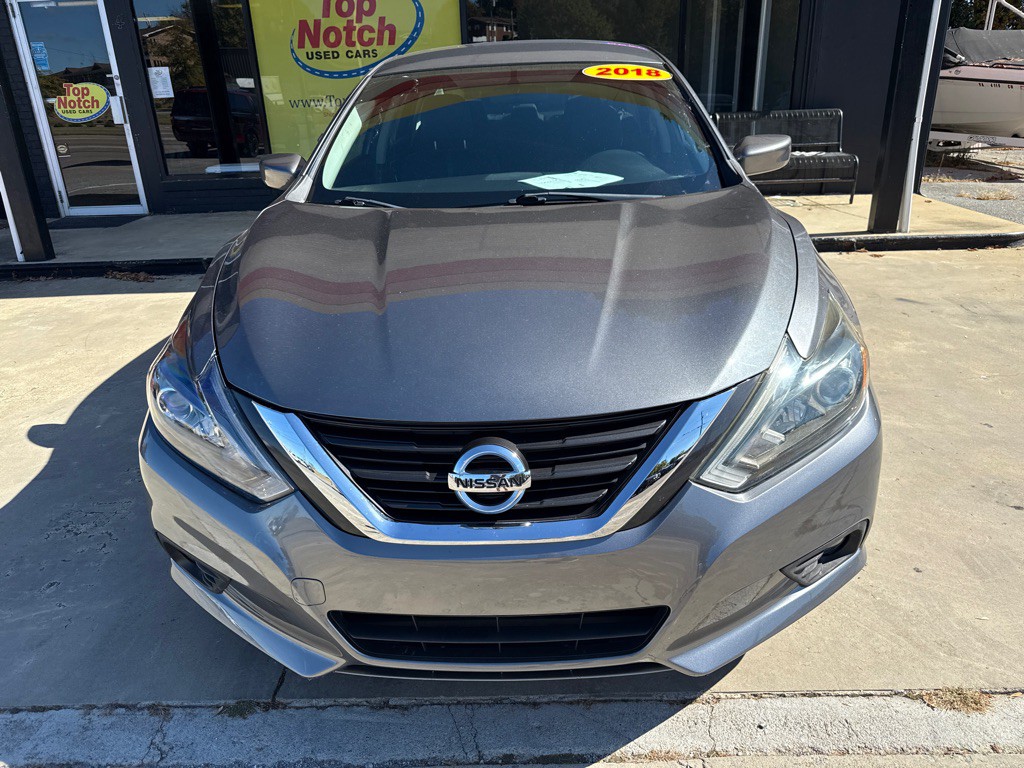 2018 Nissan Altima Image 4