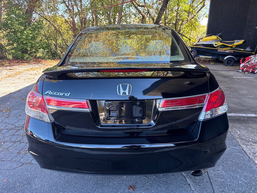 2012 Honda Accord Image 3