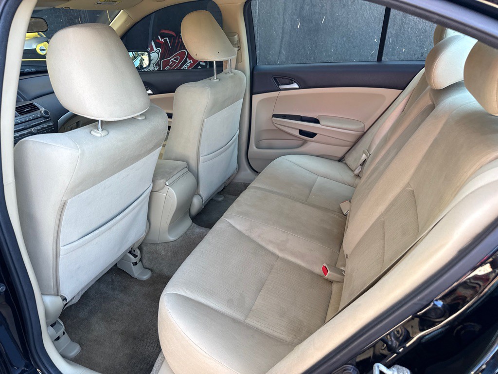 2012 Honda Accord Image 5