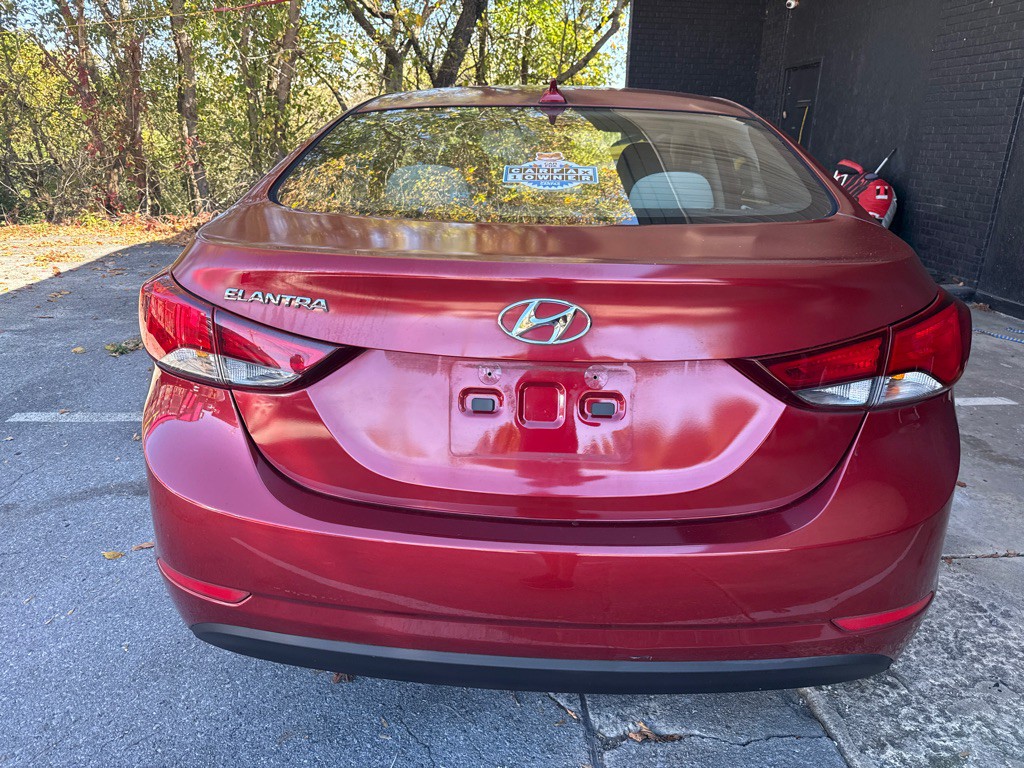 2016 Hyundai Elantra Image 4