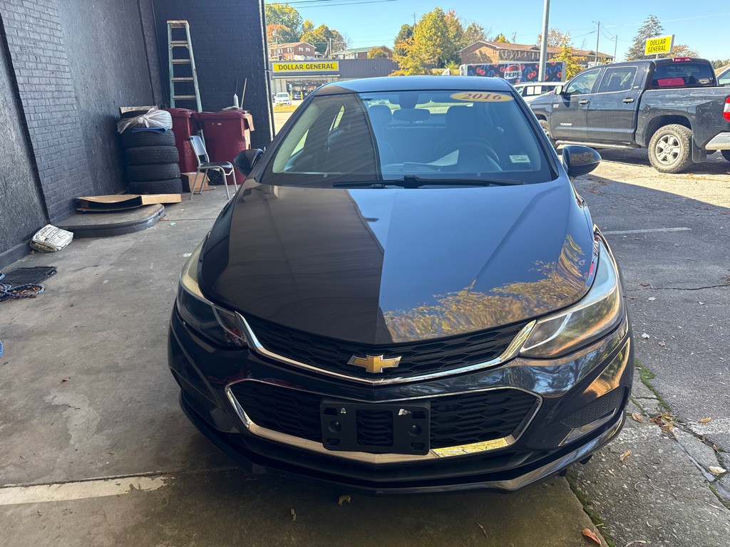 2016 Chevrolet Cruze Image 3