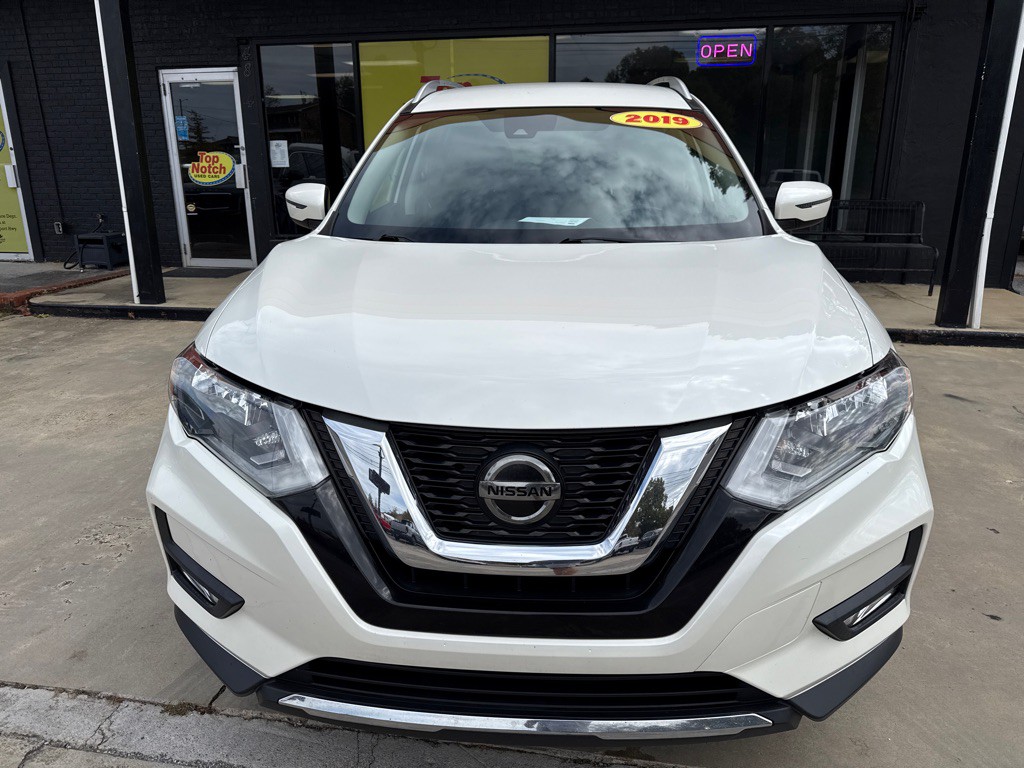 2019 Nissan Rogue Image 4