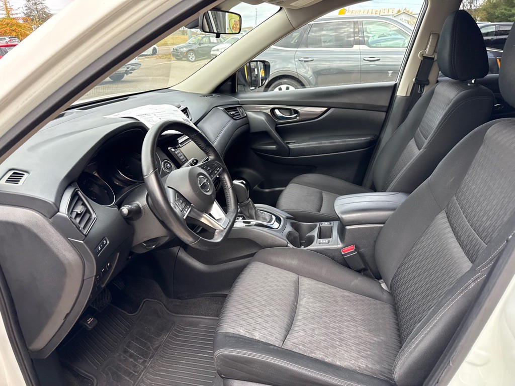 2019 Nissan Rogue Image 6