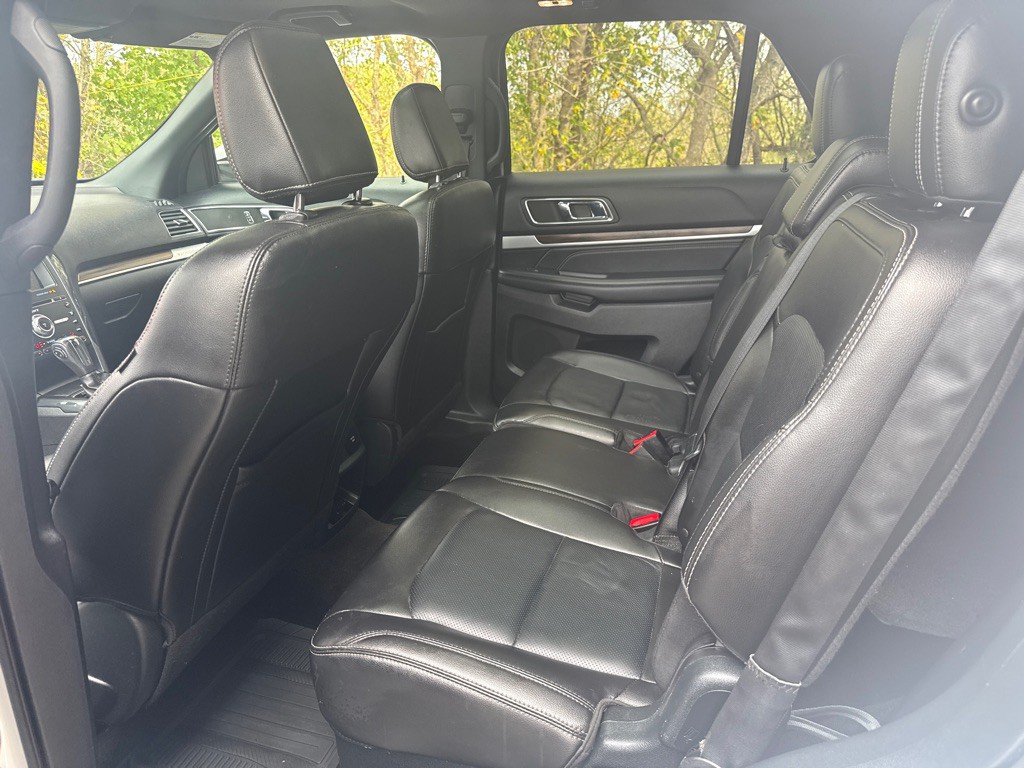 2018 Ford Explorer Image 6