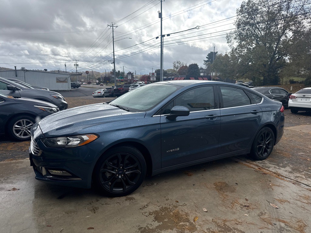 2018 Ford Fusion Image 1