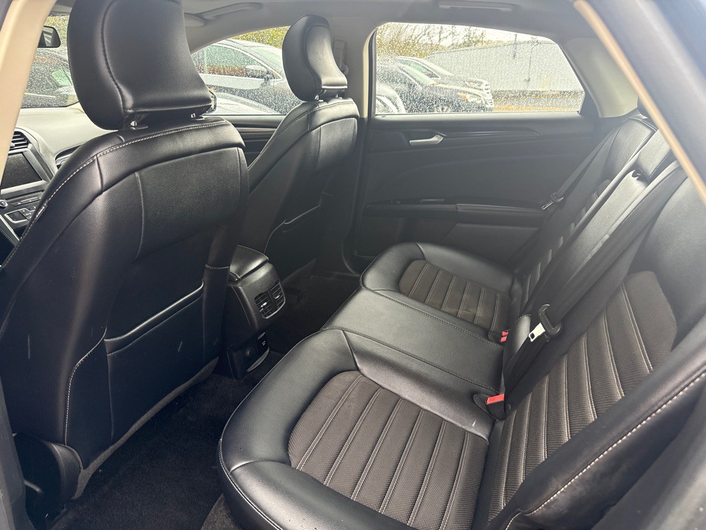 2018 Ford Fusion Image 5